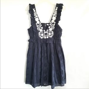 ZARA trf Collection Embroidered Apron dress XL